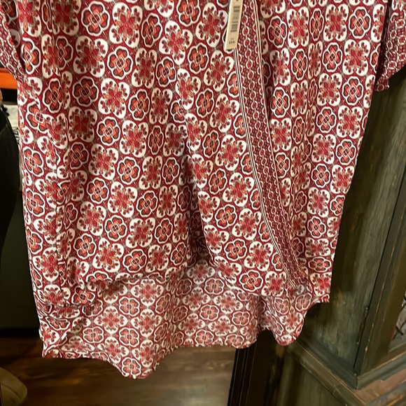 NWT Max Studio High Low Top - SZ M - Picture 3 of 5